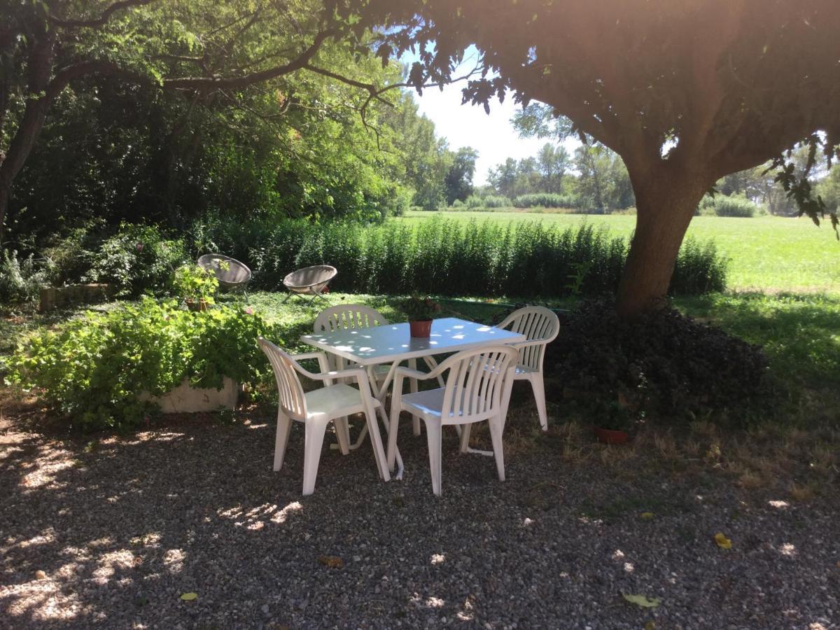 Appartement Dans Un Mas Provencal Істр Екстер'єр фото